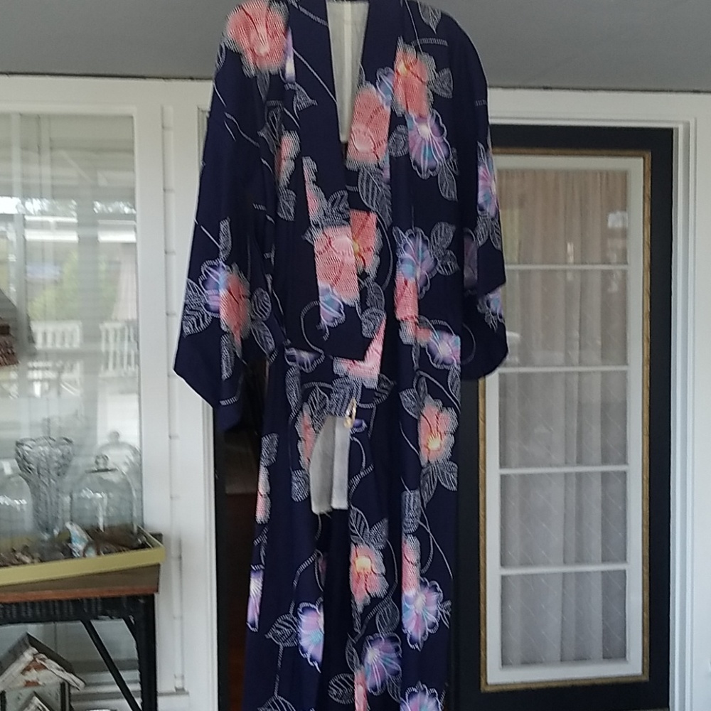 Authentic cotton floral Yukata/ Kimono